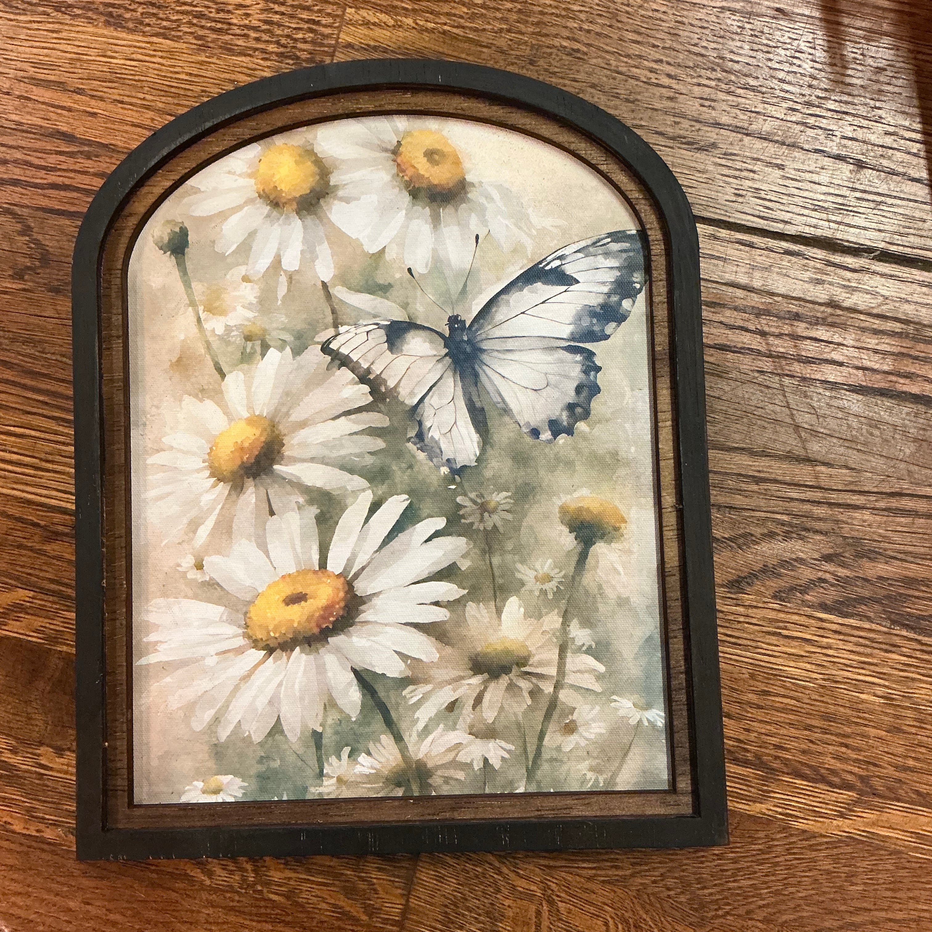 Spring Daisies with butterfly Small Arch Frame