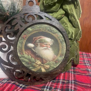 Scrolled Santa Ornament