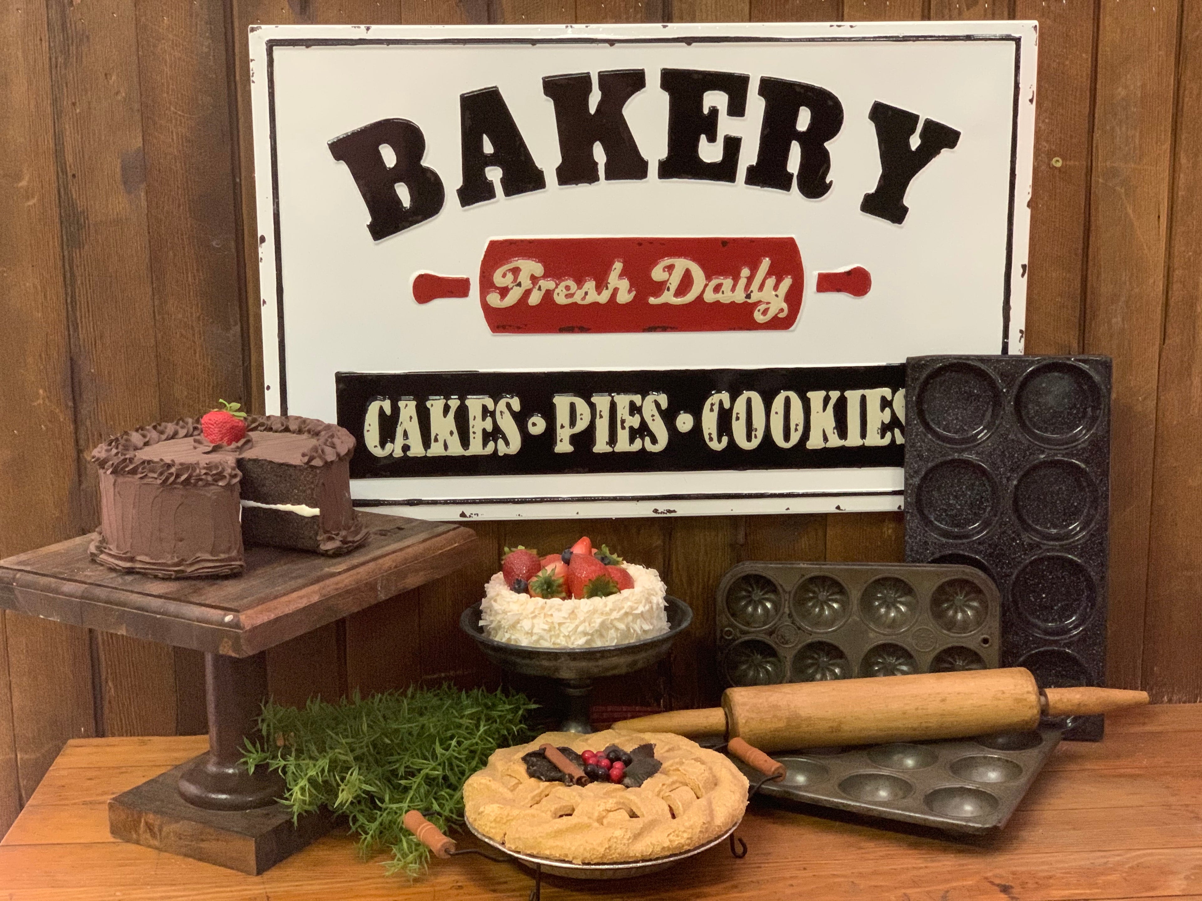 Cargo Floor Cake Plate